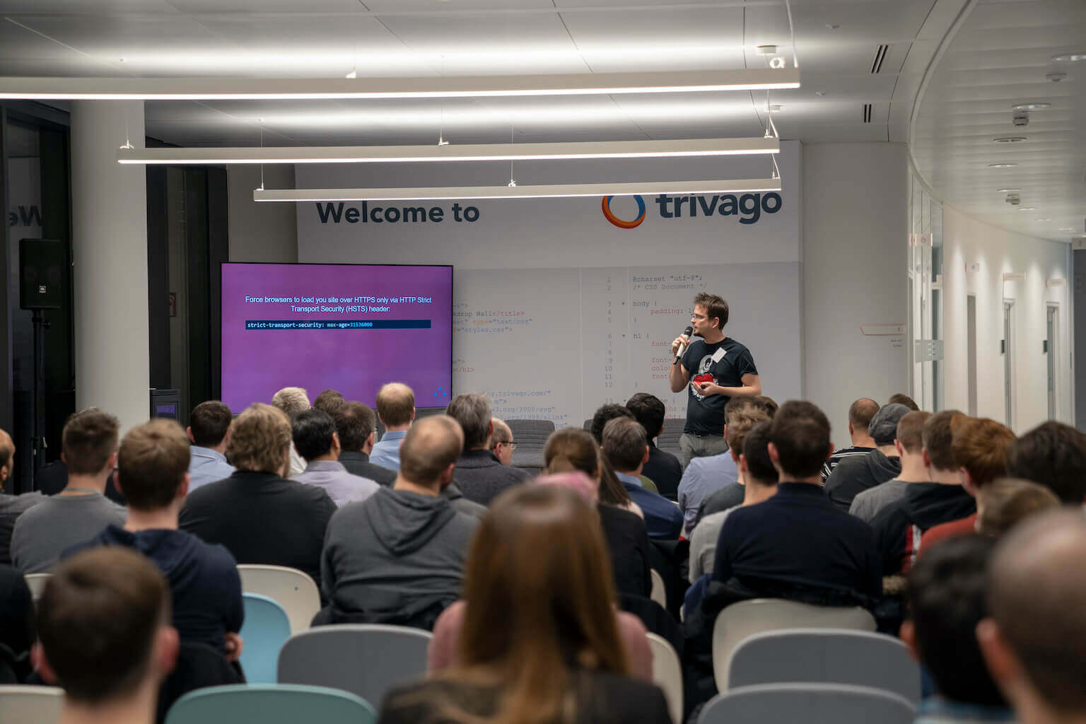 Web Engineering Düsseldorf Meetup at trivago in January 2019 with Christian Schaefer and Arndt Droullier